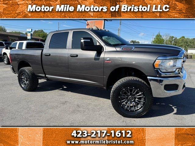 2024 RAM 2500 Tradesman 4x4 Crew Cab 6'4" Box