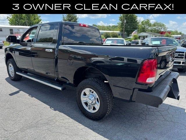 RAM 2500 Tradesman 4x4 Crew Cab 6'4" Box 2017