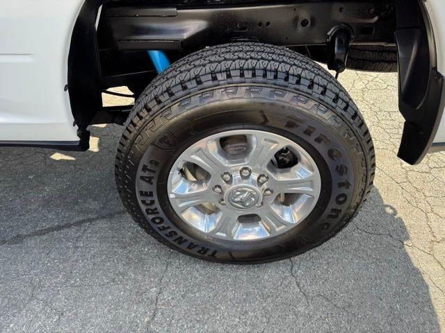 RAM 2500 Big Horn 4x4 Crew Cab 6'4" Box 2024