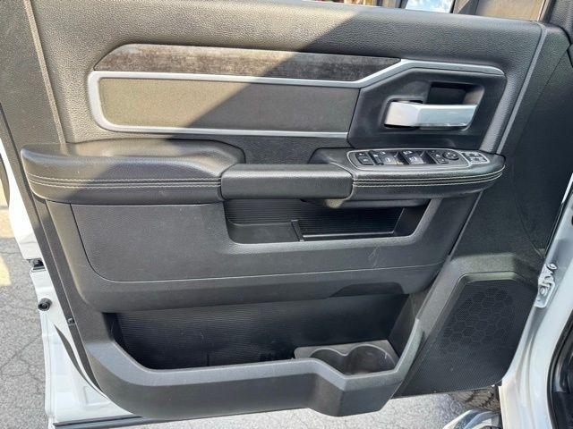 RAM 2500 Big Horn 4x4 Crew Cab 6'4" Box 2024