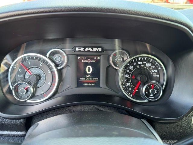 RAM 2500 Big Horn 4x4 Crew Cab 6'4" Box 2024