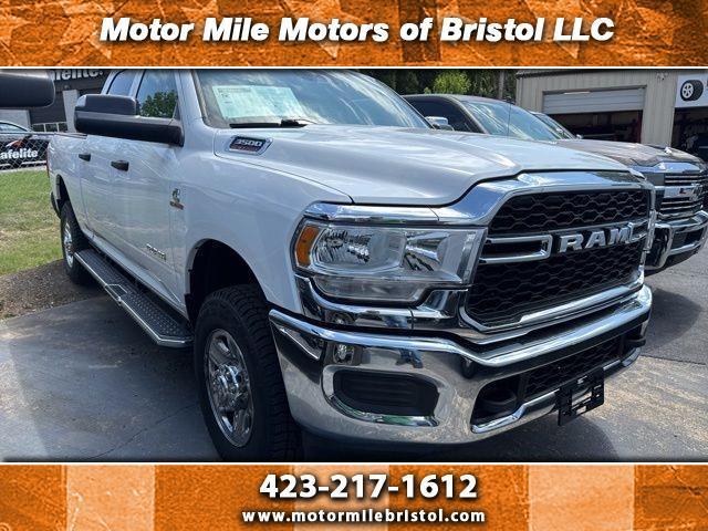 2022 RAM 3500 Tradesman 4x4 Crew Cab 6'4" Box