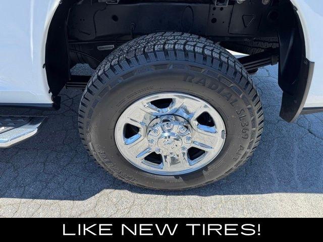 RAM 3500 Tradesman 4x4 Crew Cab 6'4" Box 2022