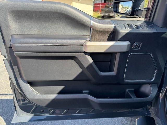 Ford Super Duty F-250 SRW Lariat 4WD Crew Cab 6.75' Box 2021