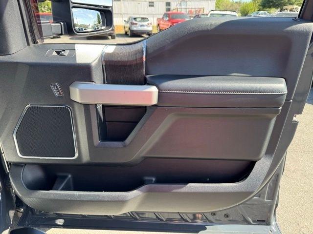 Ford Super Duty F-250 SRW Lariat 4WD Crew Cab 6.75' Box 2021