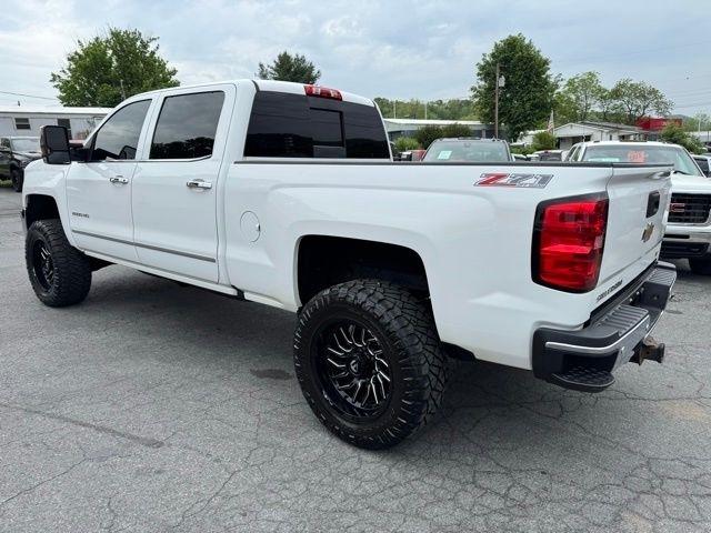 Chevrolet Silverado 2500HD 4WD Crew Cab 153.7" LTZ 2016