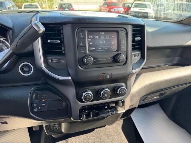 RAM 2500 Big Horn 4x4 Crew Cab 6'4" Box 2019