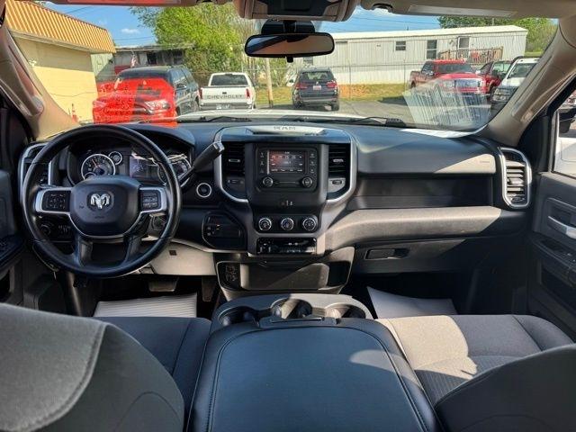 RAM 2500 Big Horn 4x4 Crew Cab 6'4" Box 2019