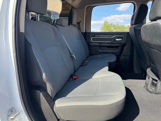 RAM 2500 Big Horn 4x4 Crew Cab 6'4" Box 2019