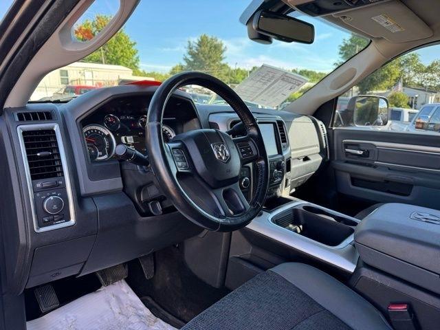 RAM 2500 Big Horn 4x4 Crew Cab 6'4" Box 2017