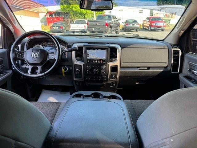 RAM 2500 4WD Mega Cab 160.5" Big Horn 2015