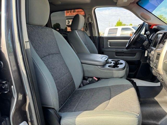 RAM 2500 4WD Mega Cab 160.5" Big Horn 2015