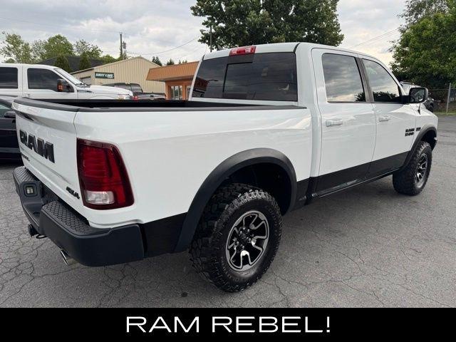 RAM 1500 4WD Crew Cab 140.5" Rebel 2016