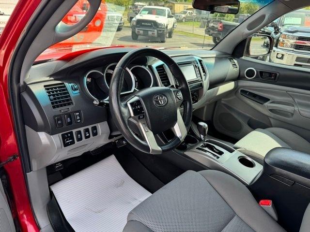 Toyota Tacoma 4WD Double Cab LB V6 AT TRD Off Road (Natl) 2015
