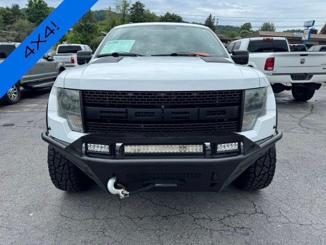 Ford F-150 4WD SuperCrew 145" SVT Raptor 2014