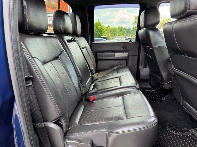 Ford Super Duty F-350 SRW 4WD Crew Cab 156" Lariat 2012