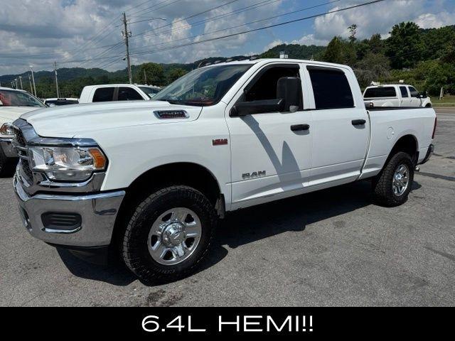 RAM 2500 Tradesman 4x4 Crew Cab 6'4" Box 2019
