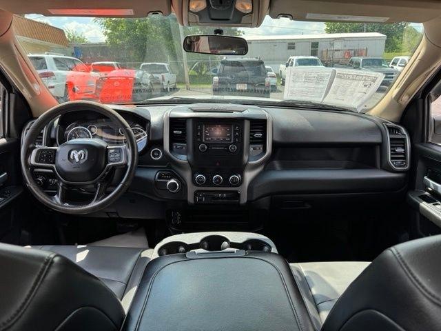RAM 2500 Tradesman 4x4 Crew Cab 6'4" Box 2019