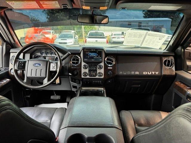 Ford Super Duty F-250 SRW Platinum 4WD Crew Cab 6.75' Box 2016