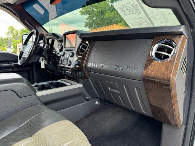 Ford Super Duty F-250 SRW Platinum 4WD Crew Cab 6.75' Box 2016