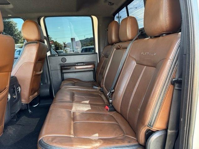 Ford Super Duty F-350 SRW 4WD Crew Cab 156" King Ranch 2016