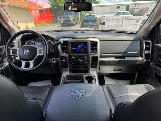 RAM 2500 Laramie 4x4 Crew Cab 6'4" Box 2018
