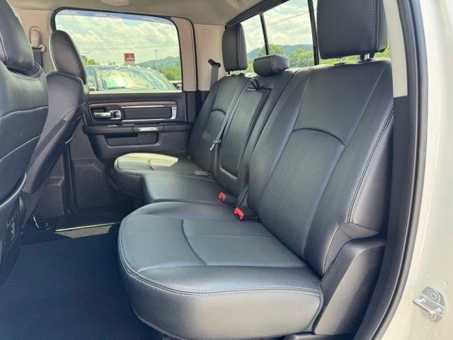 RAM 2500 Laramie 4x4 Crew Cab 6'4" Box 2018