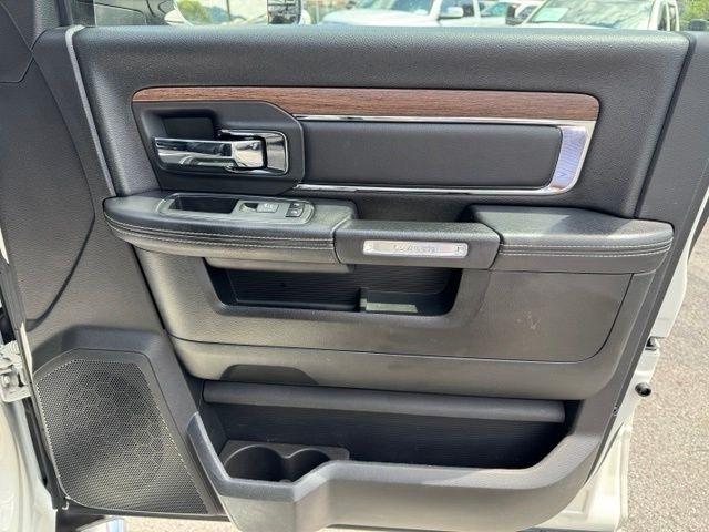 RAM 2500 Laramie 4x4 Crew Cab 6'4" Box 2018