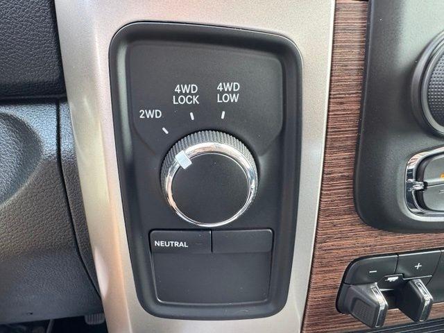 RAM 2500 Laramie 4x4 Crew Cab 6'4" Box 2018