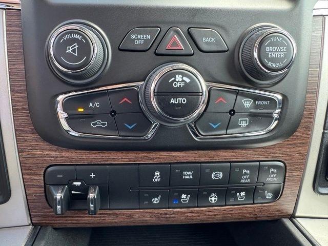 RAM 2500 Laramie 4x4 Crew Cab 6'4" Box 2018