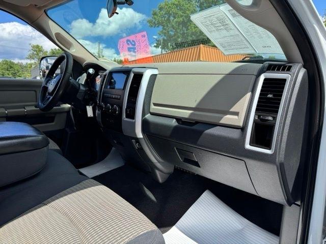 RAM 2500 4WD Mega Cab 160.5" SLT 2012