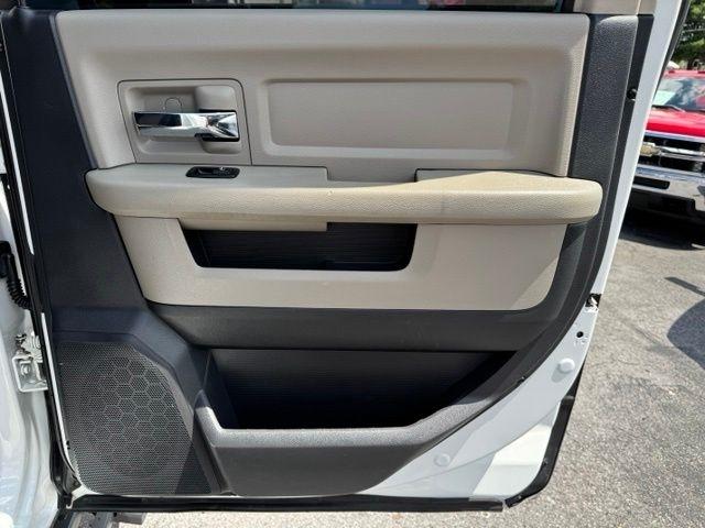 RAM 2500 4WD Mega Cab 160.5" SLT 2012