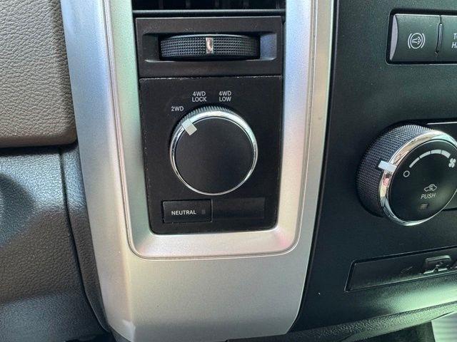 RAM 2500 4WD Mega Cab 160.5" SLT 2012