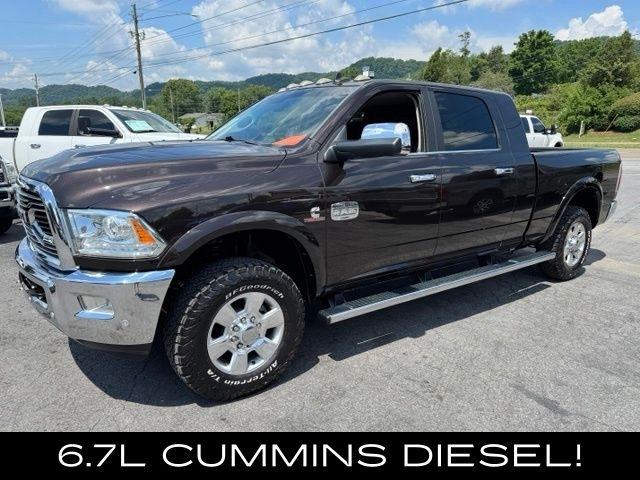 RAM 2500 Longhorn 4x4 Mega Cab 6'4" Box 2017