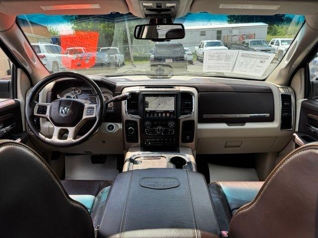 RAM 2500 Longhorn 4x4 Mega Cab 6'4" Box 2017
