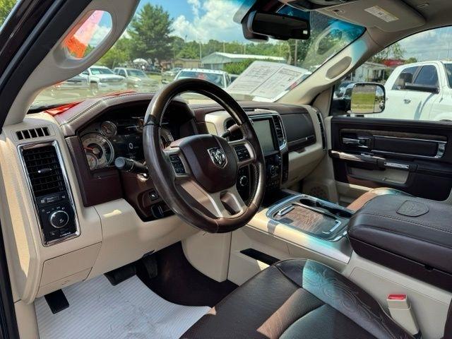RAM 2500 Longhorn 4x4 Mega Cab 6'4" Box 2017