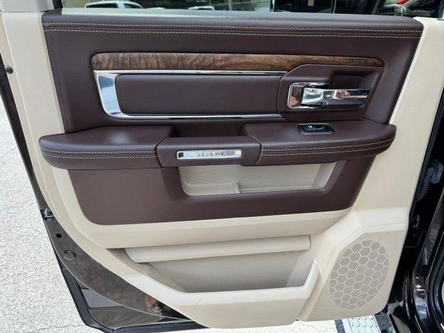 RAM 2500 Longhorn 4x4 Mega Cab 6'4" Box 2017