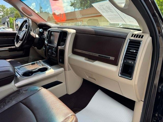 RAM 2500 Longhorn 4x4 Mega Cab 6'4" Box 2017