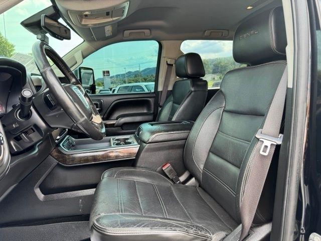 GMC Sierra 2500HD 4WD Crew Cab 153.7" Denali 2016