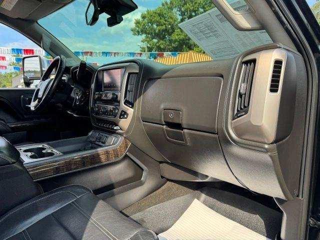 GMC Sierra 2500HD 4WD Crew Cab 153.7" Denali 2016