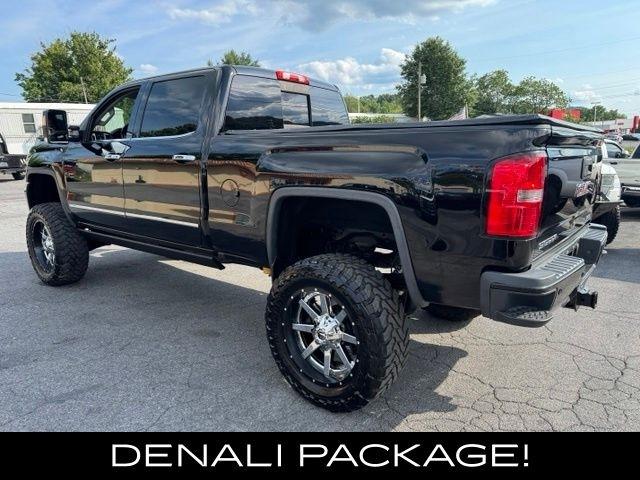 GMC Sierra 2500HD 4WD Crew Cab 153.7" Denali 2016