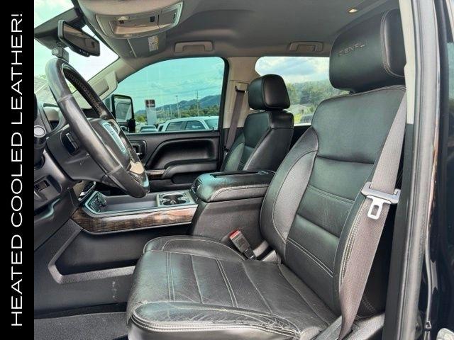 GMC Sierra 2500HD 4WD Crew Cab 153.7" Denali 2016