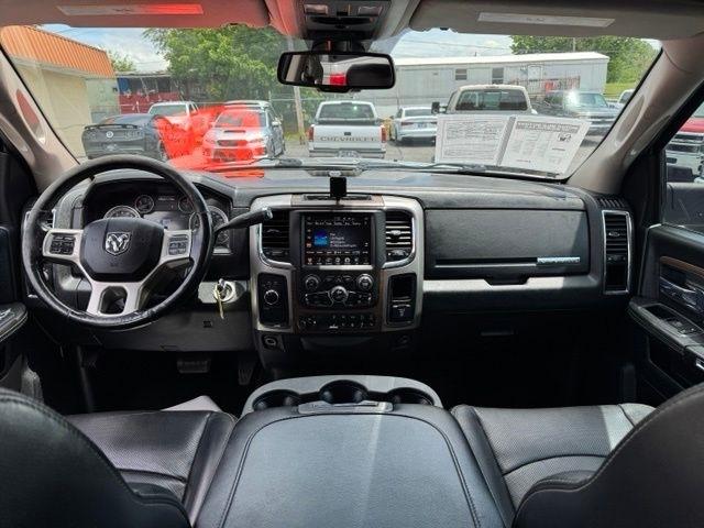 RAM 2500 Laramie 4x4 Crew Cab 6'4" Box 2017