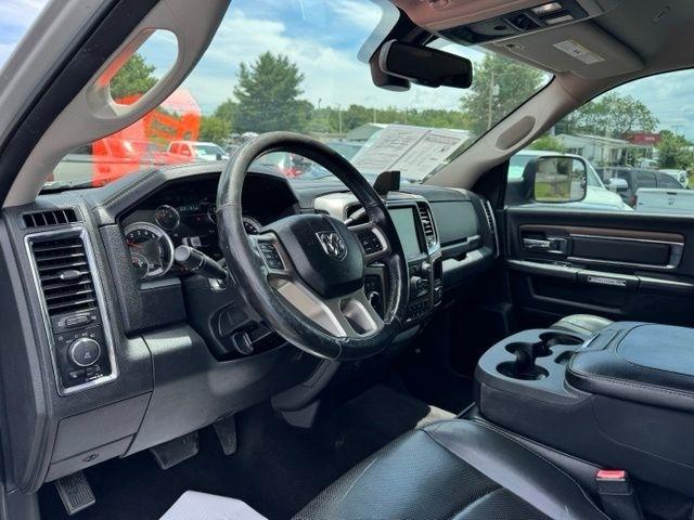RAM 2500 Laramie 4x4 Crew Cab 6'4" Box 2017