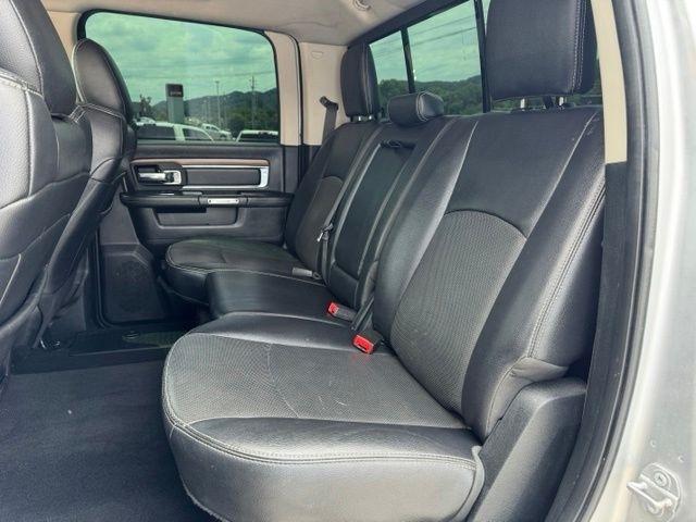RAM 2500 Laramie 4x4 Crew Cab 6'4" Box 2017