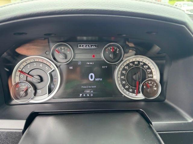 RAM 2500 4WD Mega Cab 160.5" Laramie 2015