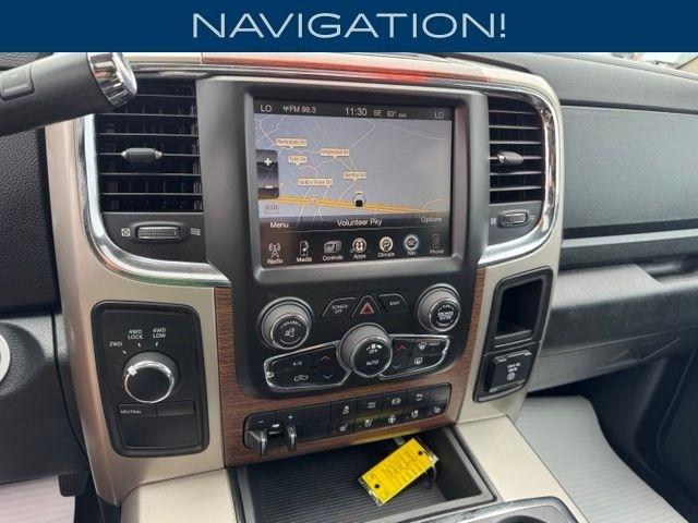RAM 2500 4WD Mega Cab 160.5" Laramie 2015