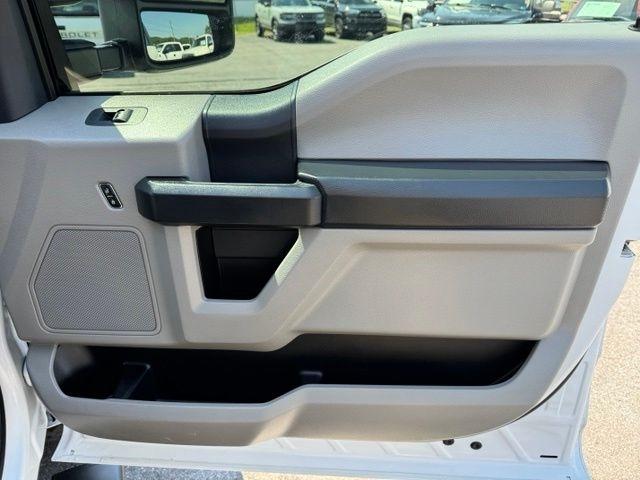 Ford Super Duty F-250 SRW King Ranch 4WD Crew Cab 8' Box 2022