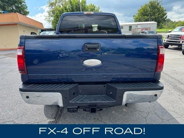 Ford Super Duty F-250 SRW 4WD Crew Cab 156" Lariat 2012