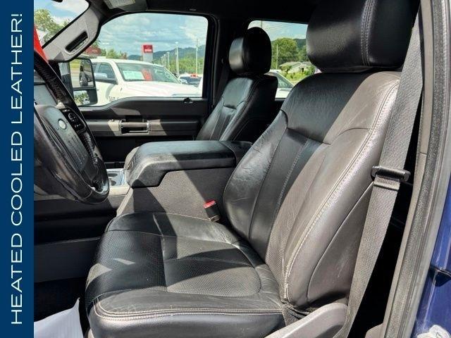 Ford Super Duty F-250 SRW 4WD Crew Cab 156" Lariat 2012